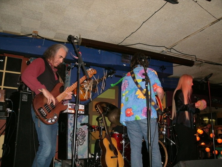 Moonalice Plays VB