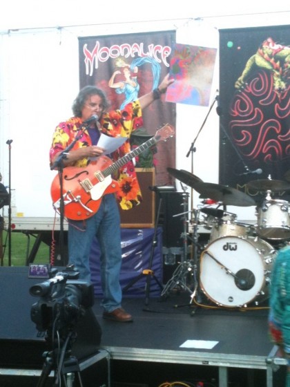 The Legend of Higgs Boson Moonalice