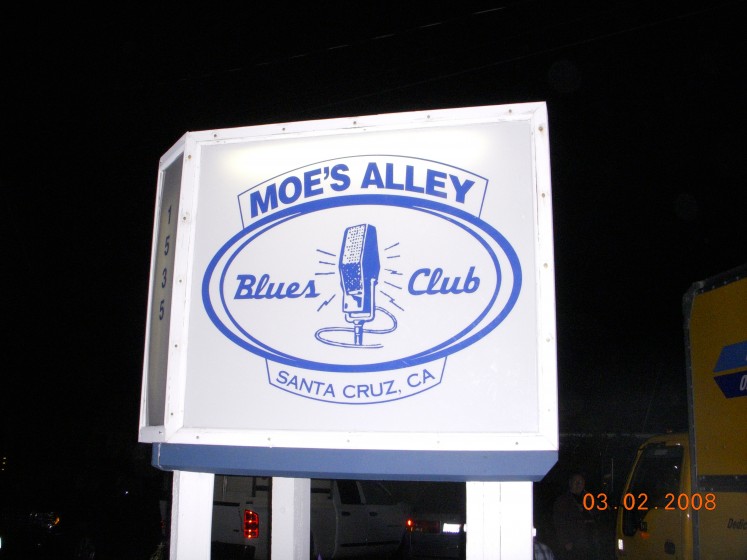 Moe's Alley 03-01-08