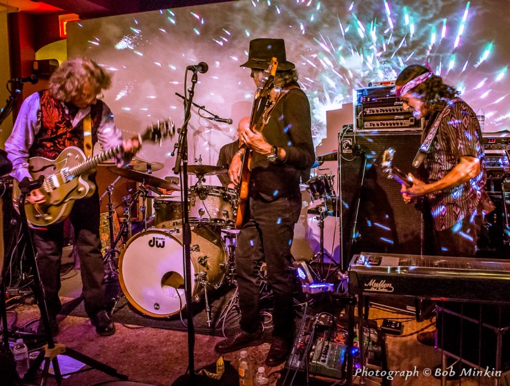 Fenix-9-18-14_MinkinPhoto-5812<br/>Photo by: Bob Minkin